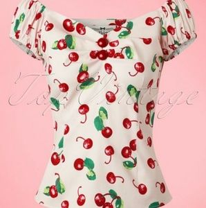 Pinup peasant top